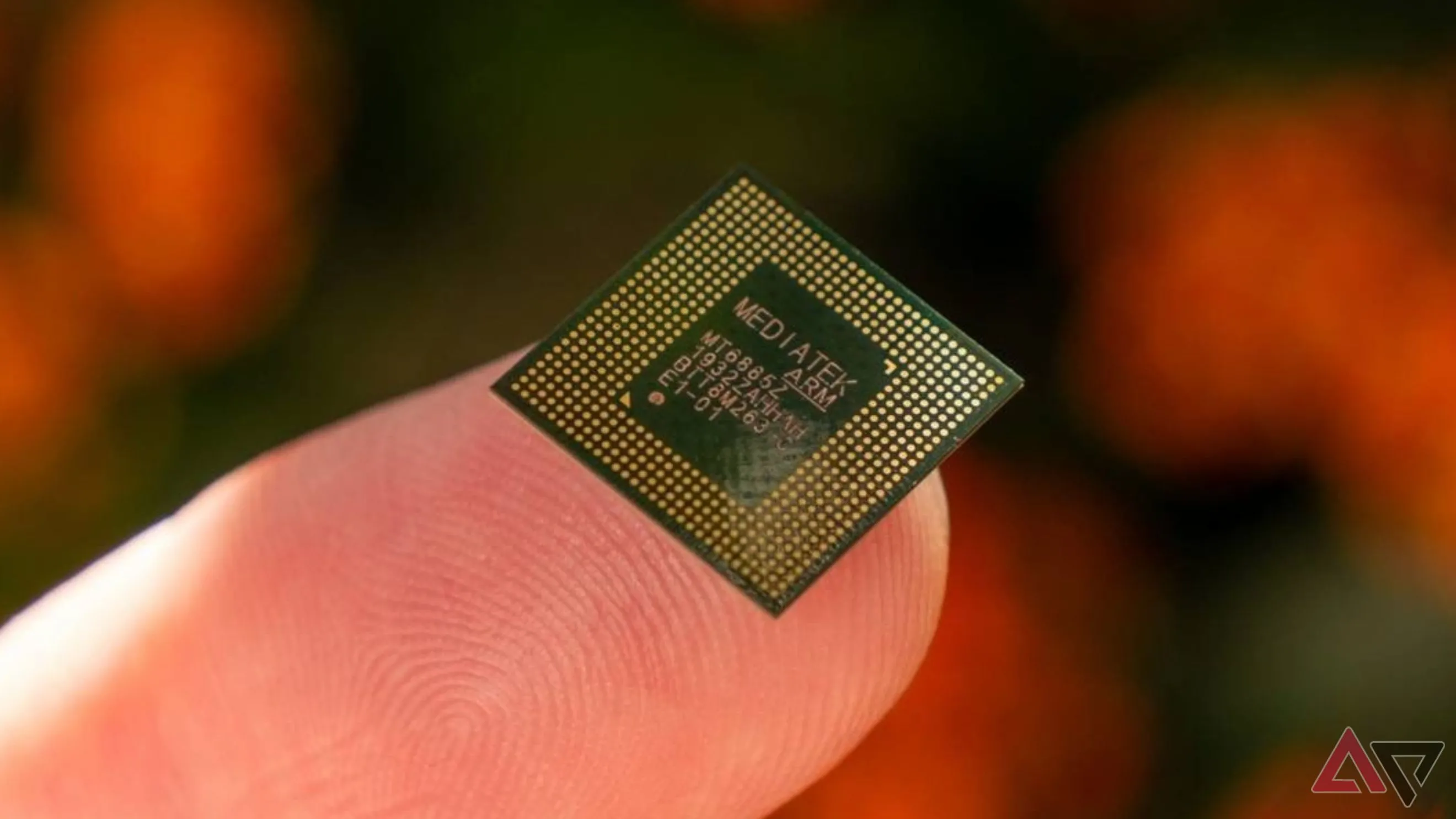 Chipset MediaTek Dimensity 7400 Ultra trang bị trên Motorola Edge 2025