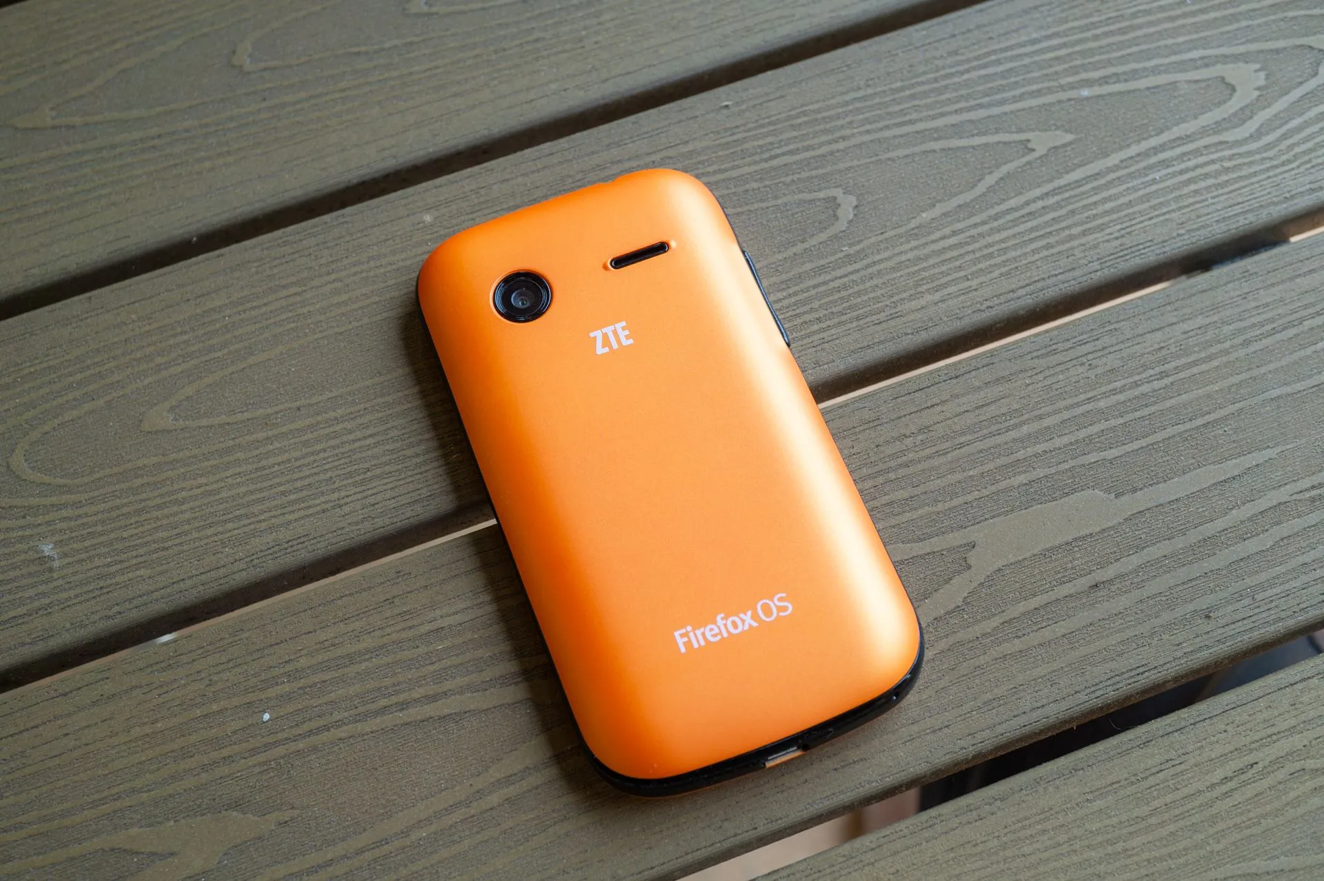 Giao diện chính điện thoại ZTE Open chạy Firefox OS