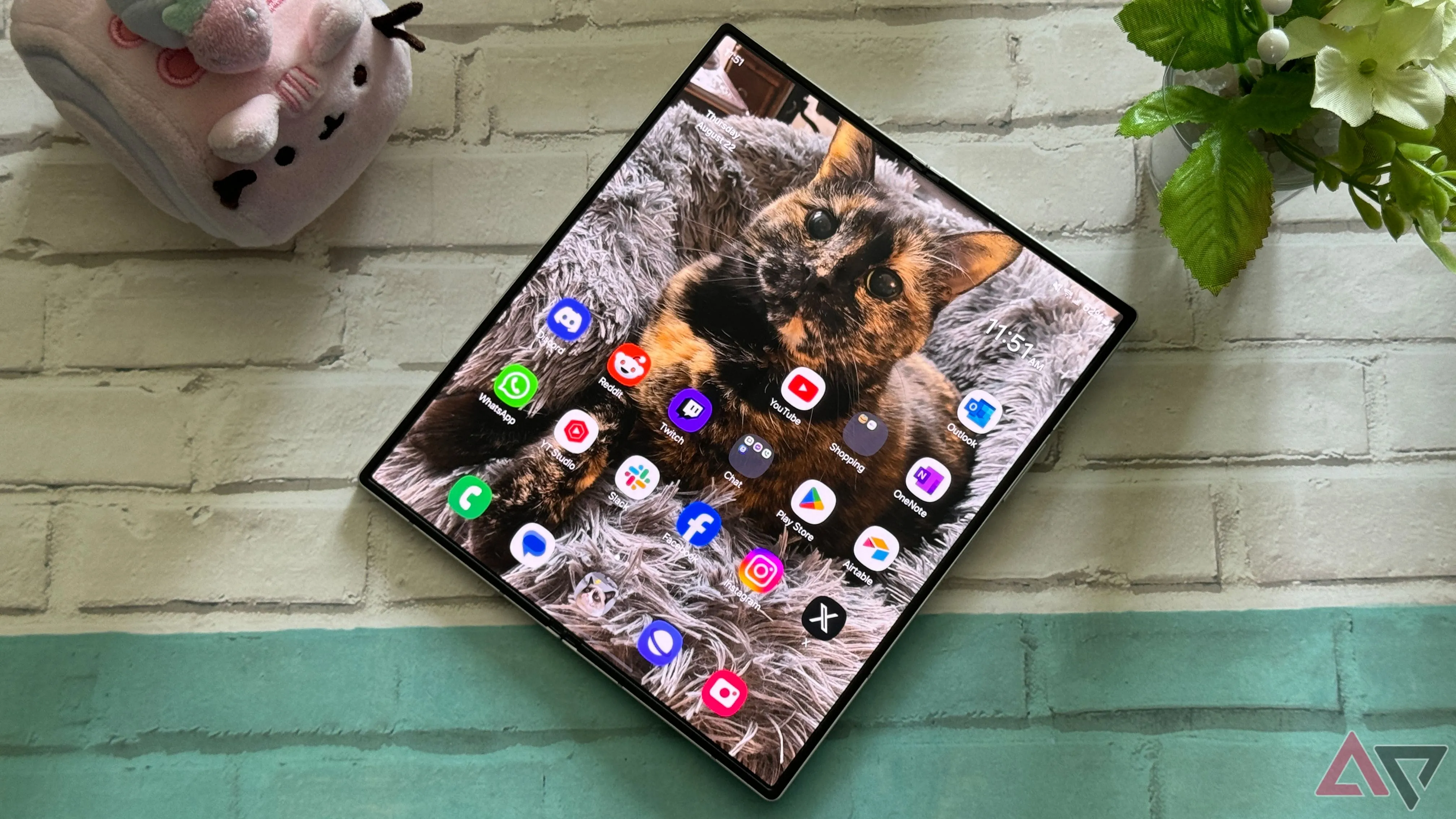 Màn hình gập bên trong của dòng Samsung Galaxy Z Fold