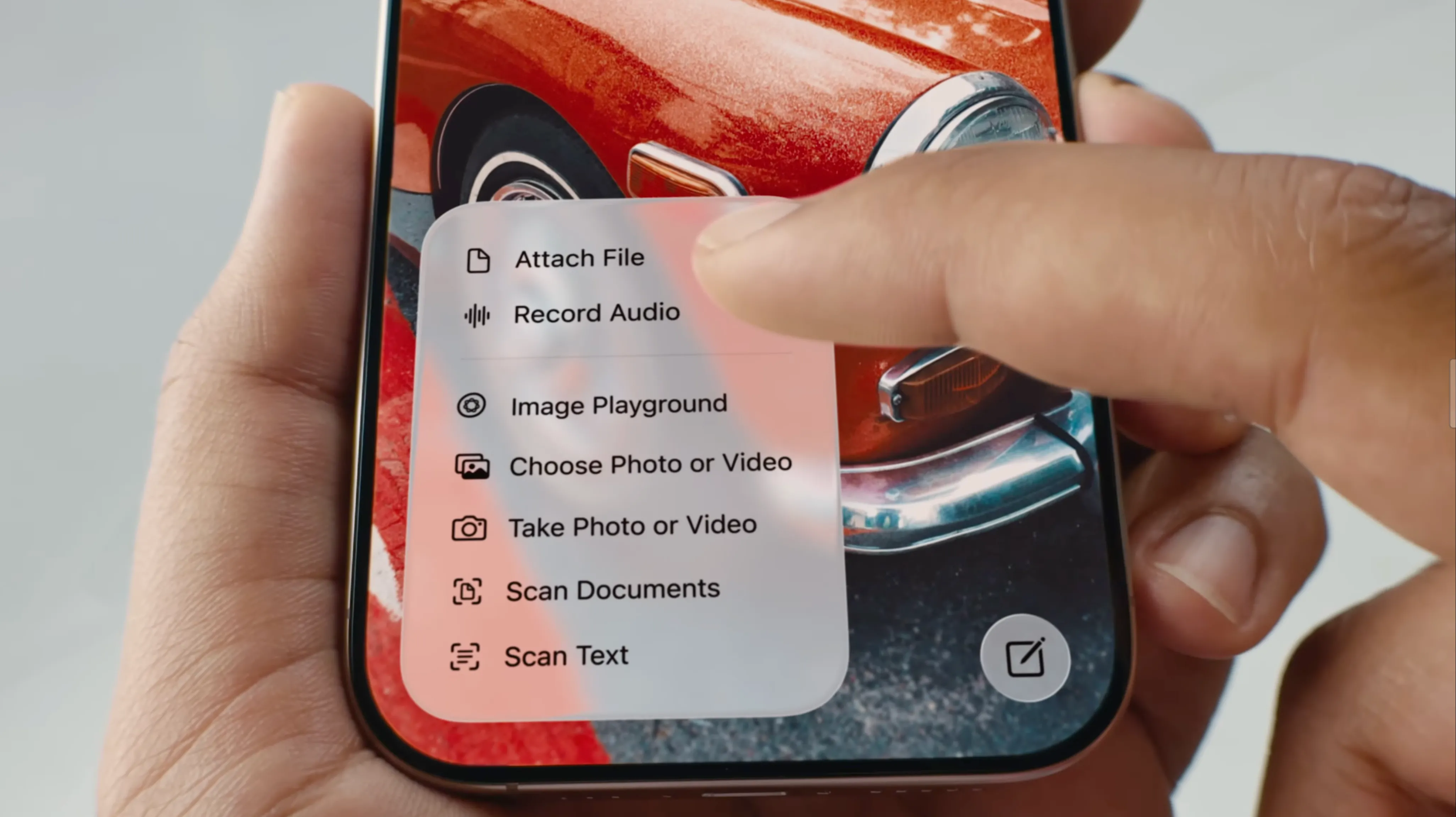 Menu ngữ cảnh Liquid Glass trong iOS 26.