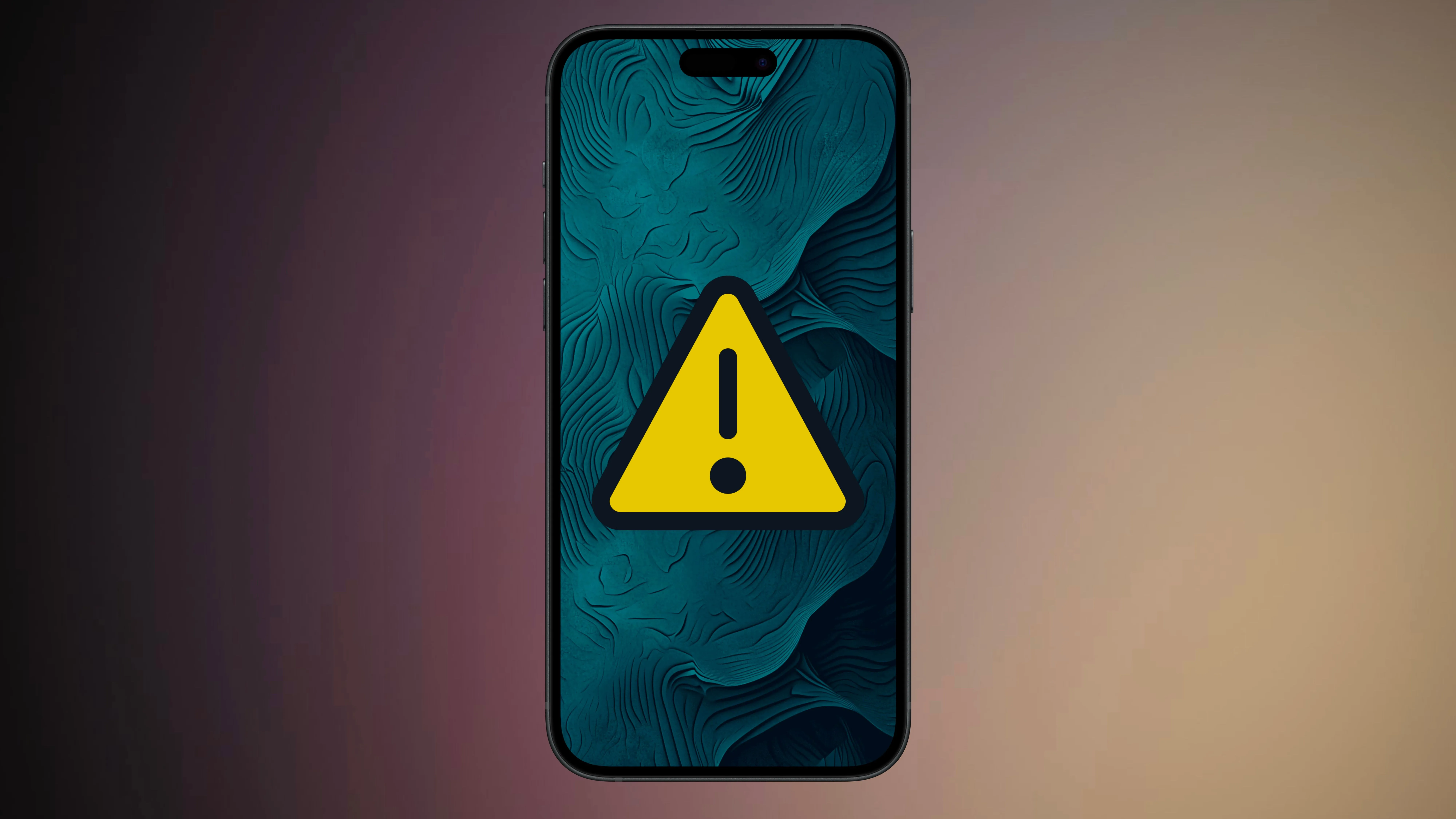 Người dùng nhìn vào màn hình điện thoại iPhone đang hiển thị tab Gần đây trong ứng dụng Điện thoại với nhiều loại cuộc gọi khác nhau