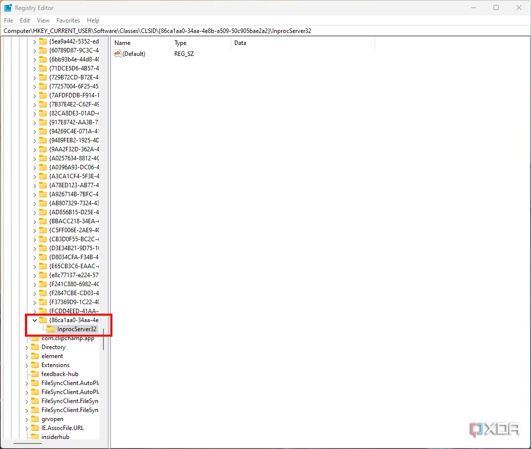 Cấu trúc thư mục trong Registry Editor hiển thị vị trí khóa InprocServer32 cần thiết để bật menu ngữ cảnh cổ điển