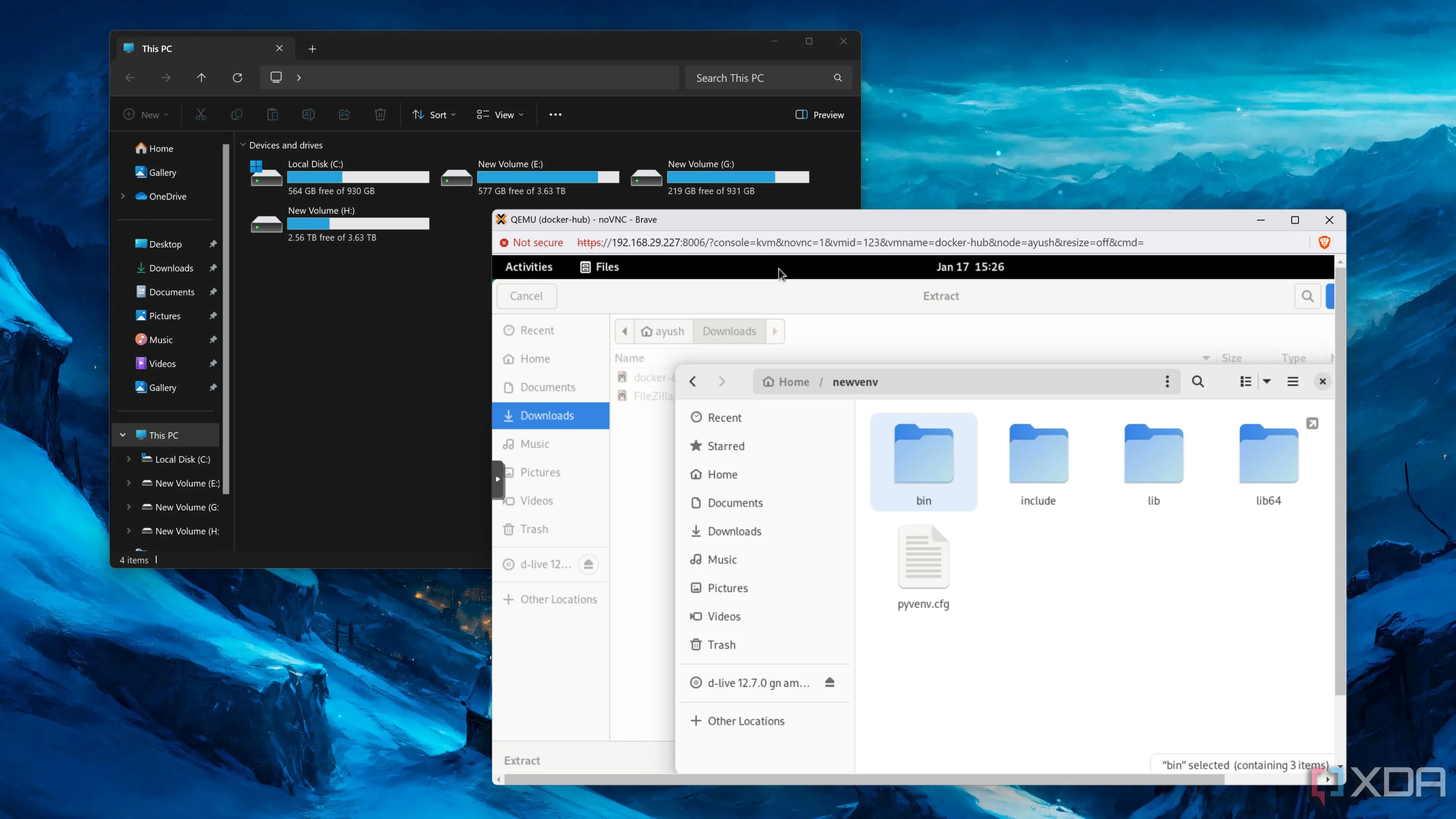 Màn hình hiển thị máy ảo Debian chạy trên Proxmox và File Explorer của Windows 11, minh họa cộng tác đa nền tảng.