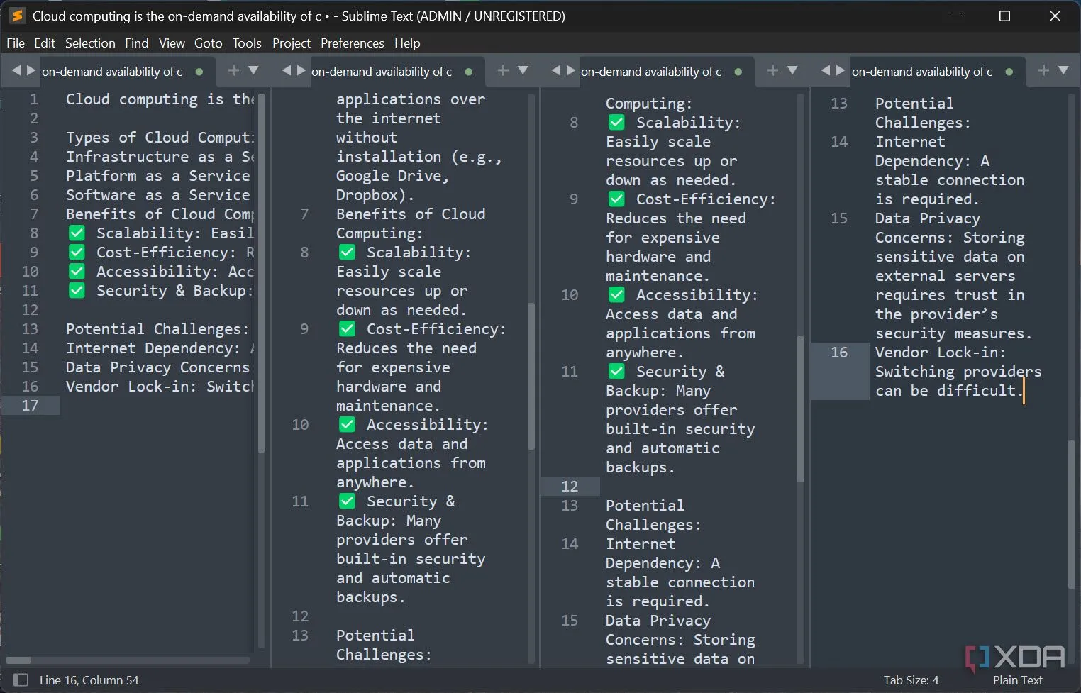 Sublime Text hiển thị bốn cột văn bản, chứng minh khả năng xử lý file lớn