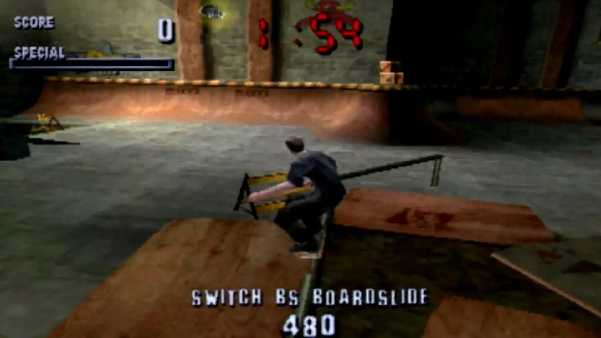 Ảnh chụp màn hình gameplay của tựa game Tony Hawk's Pro Skater, thể hiện các pha trượt ván đỉnh cao
