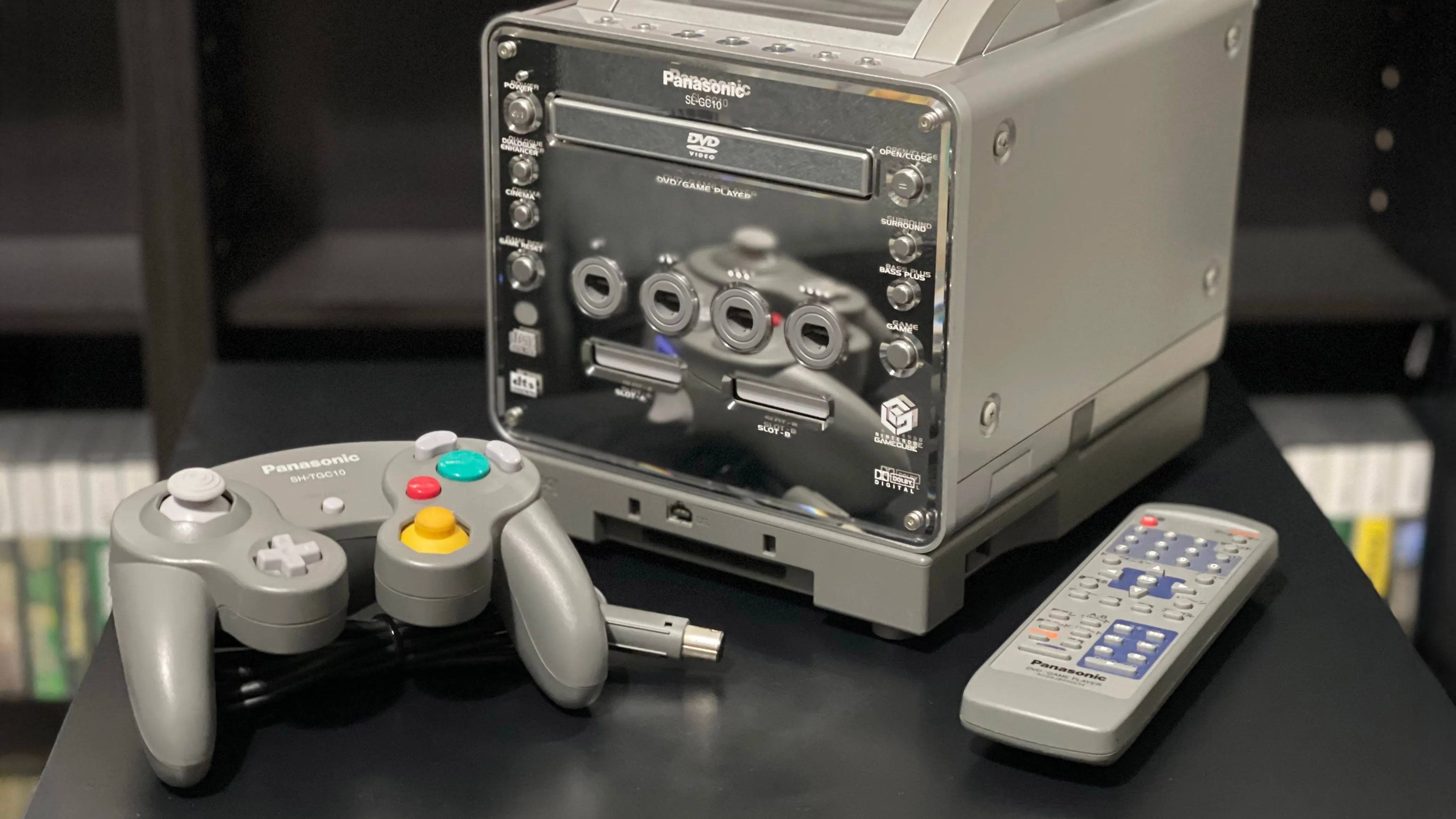 Bộ máy chơi game Panasonic Q Nintendo Gamecube