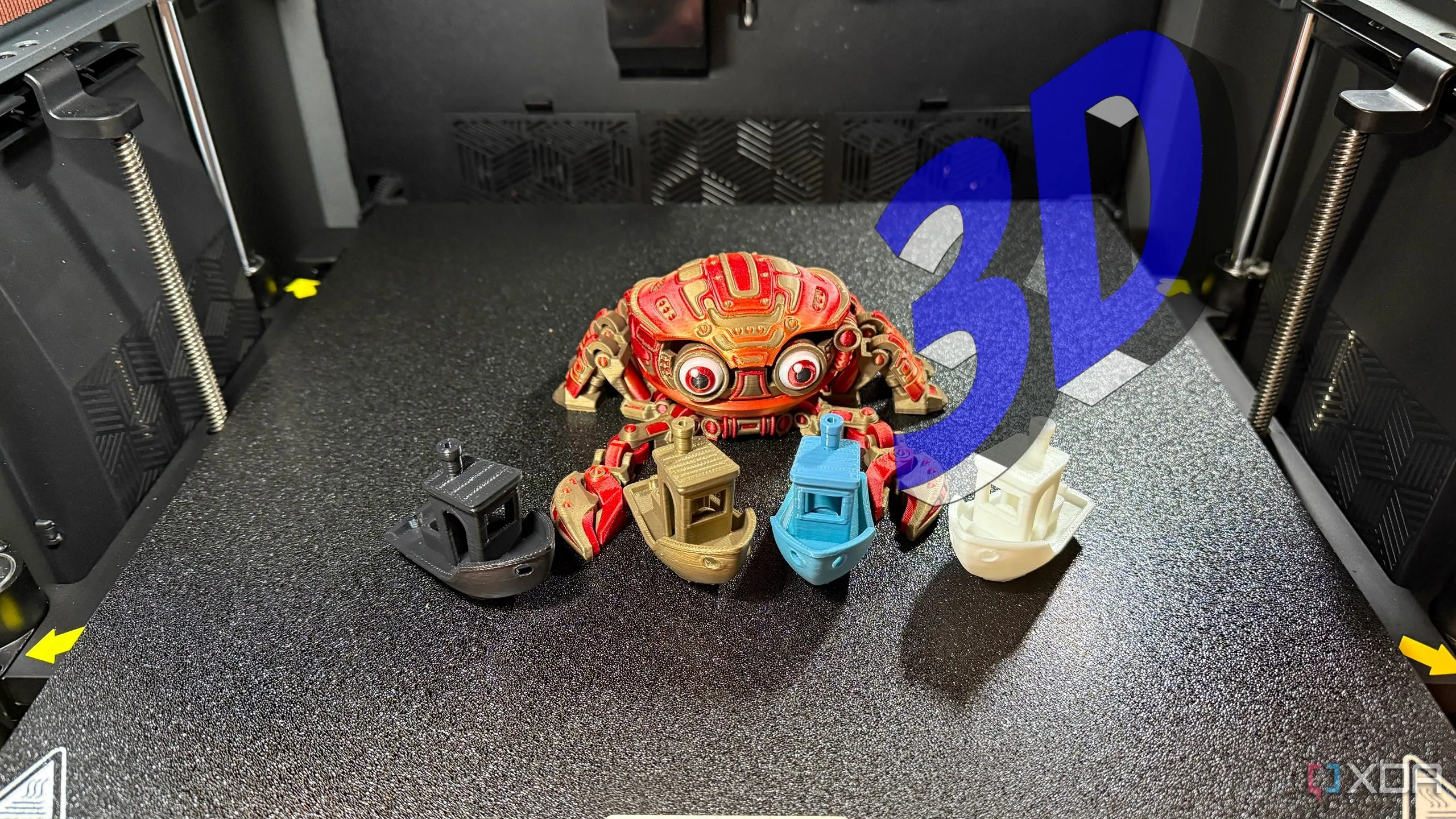 Các cuộn vật liệu in 3D đa dạng màu sắc, xếp chồng lên nhau, dùng cho các dự án in 3D chuyên nghiệp.