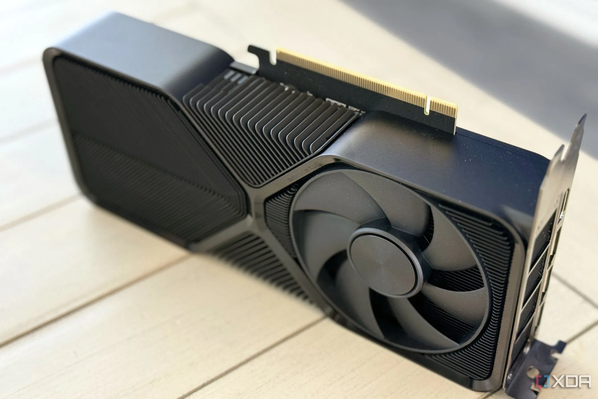 Card đồ họa Nvidia GeForce RTX 4070 Super Founders Edition, một lựa chọn phổ biến cho game thủ nhưng vẫn đối mặt với vấn đề giá cả trên thị trường