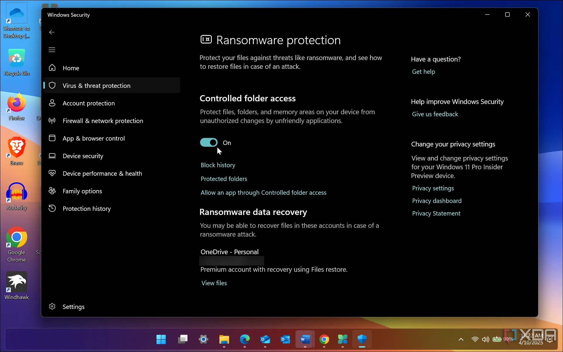 Giao diện cài đặt Bảo vệ chống mã độc tống tiền (Ransomware protection) trong Windows Security với tính năng Kiểm soát truy cập thư mục (Controlled folder access) đã được bật trên Windows 11.