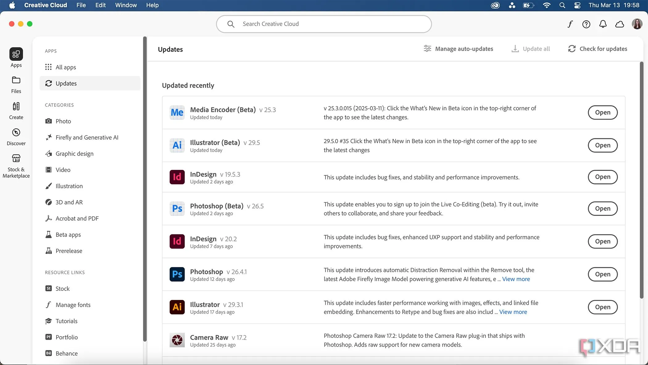 Giao diện cập nhật của Adobe Creative Cloud, minh họa cho việc hoạt động nền tự động