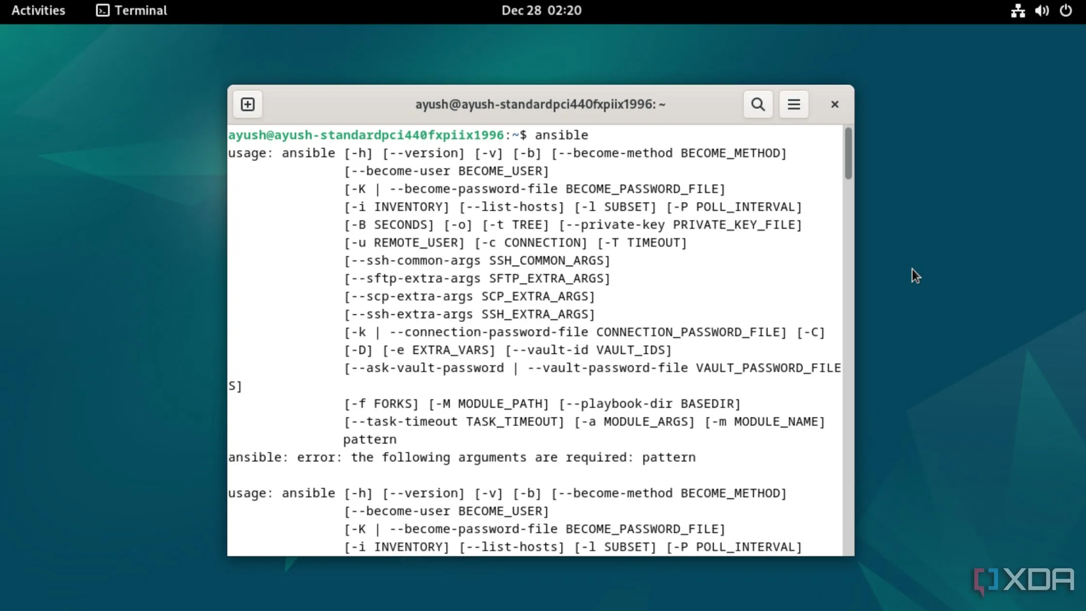 Giao diện dòng lệnh đang chạy Ansible trên hệ điều hành Debian
