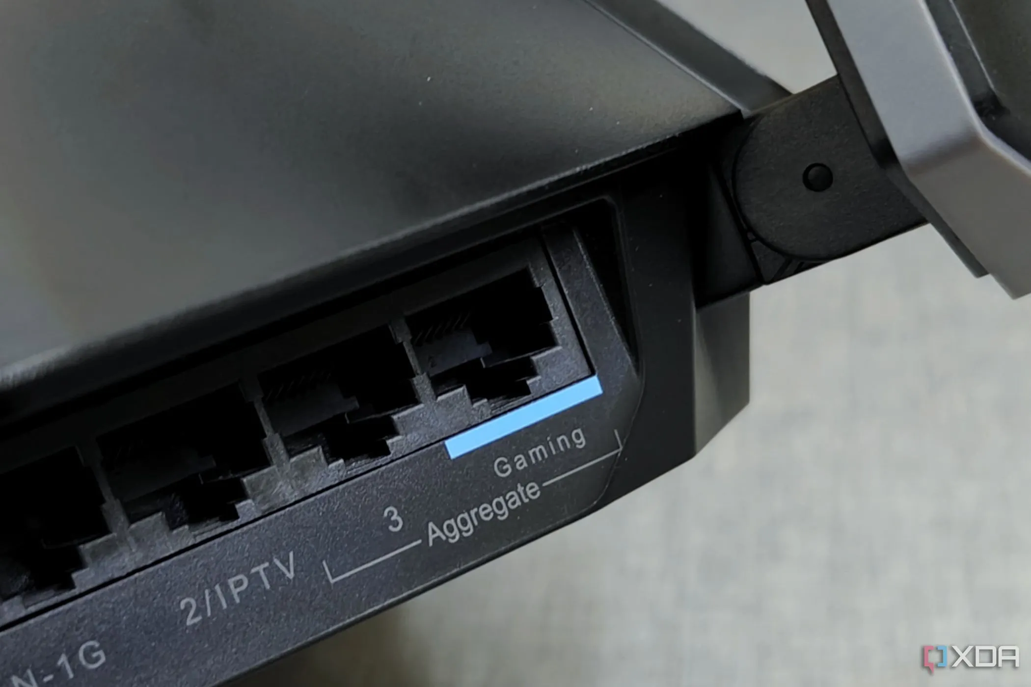 Hình ảnh cho thấy cổng chơi game trên router Reyee E6 AX6000