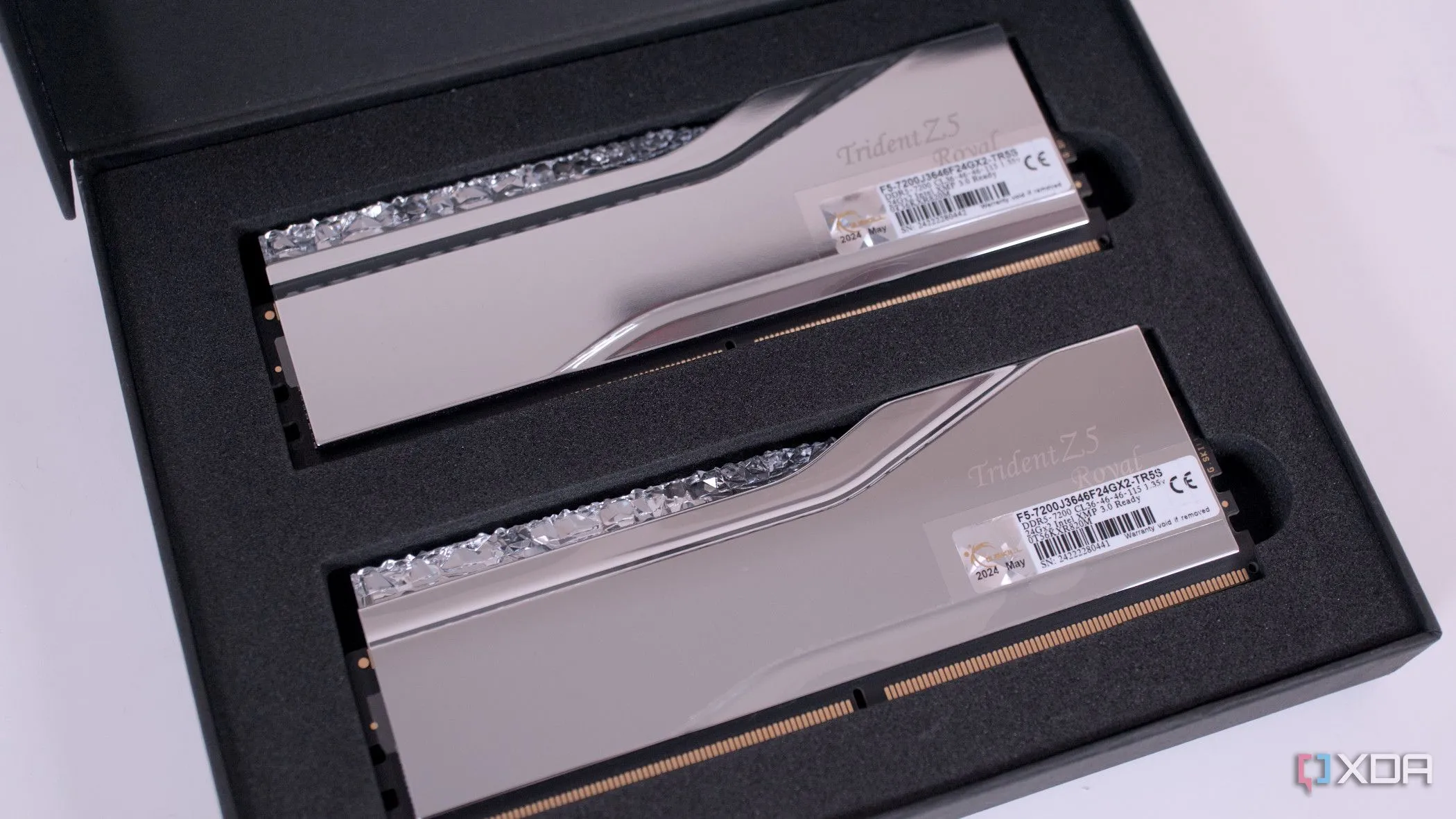 Hộp RAM G.Skill Trident Z5 Royal DDR5-7200