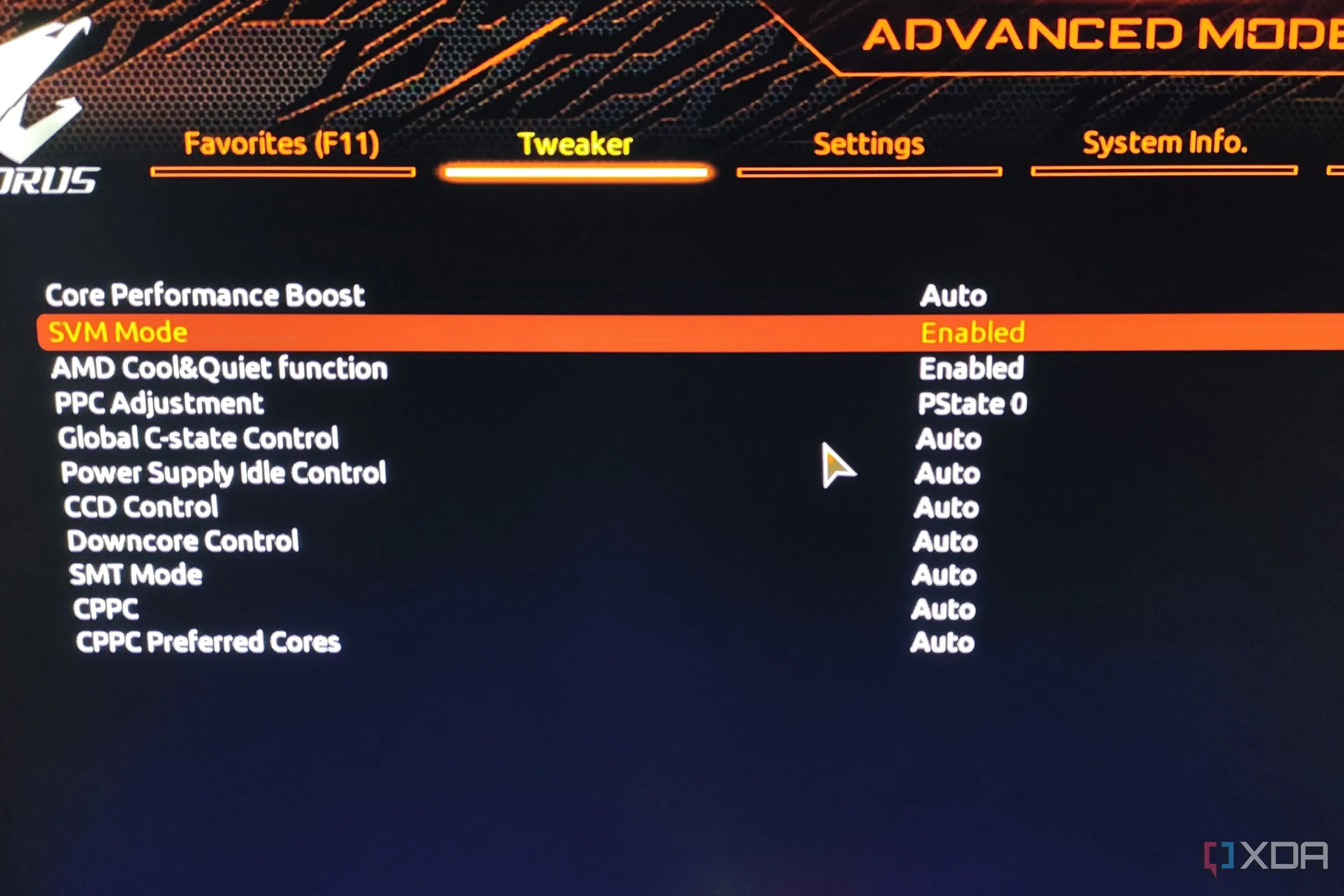 Kích hoạt chế độ SVM (ảo hóa CPU) trong BIOS của Gigabyte Aorus để chạy Qubes OS