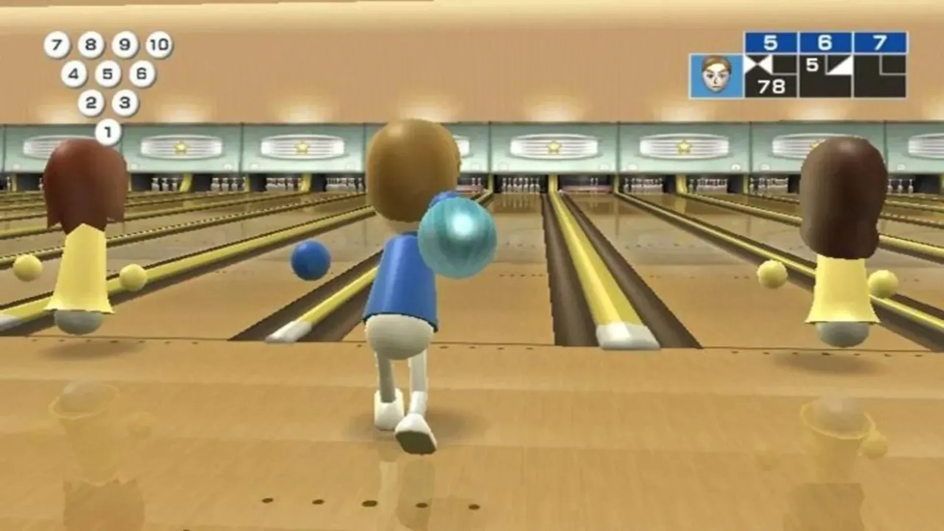 Lối chơi bowling trực quan trong Wii Sports, một game thể thao nổi bật trên Nintendo Wii