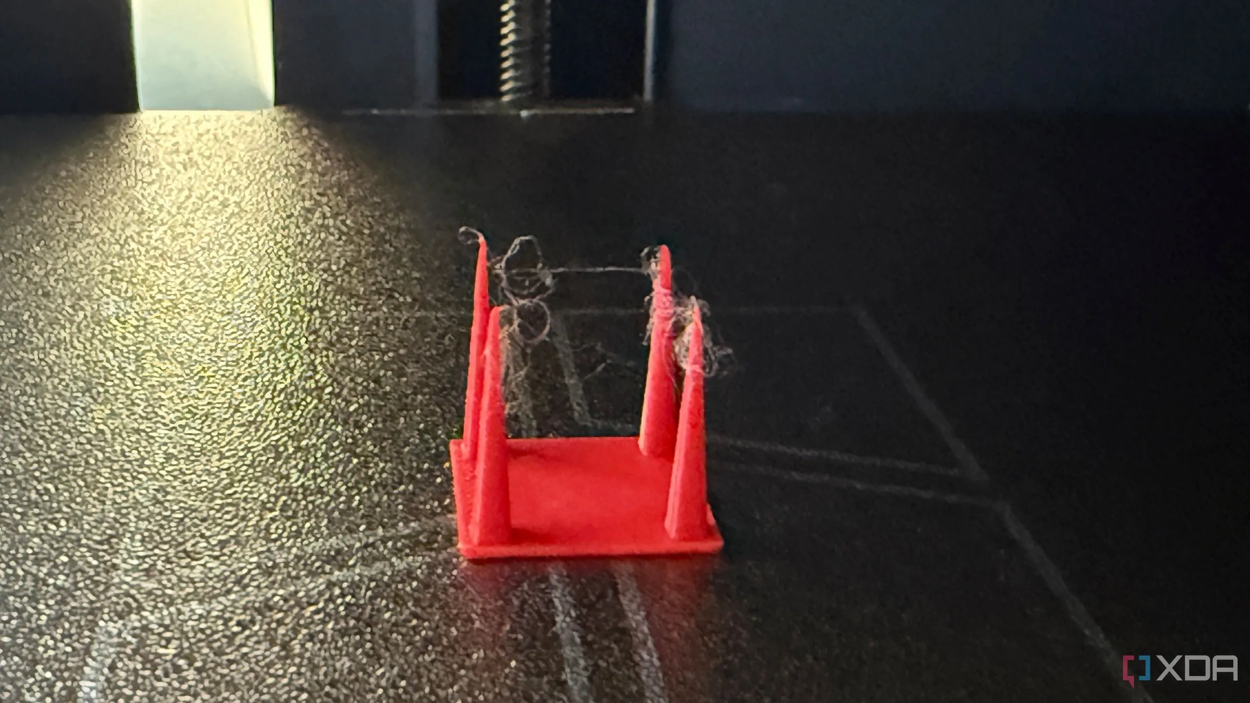 Lỗi rút dây filament trên mô hình hiệu chỉnh máy in 3D