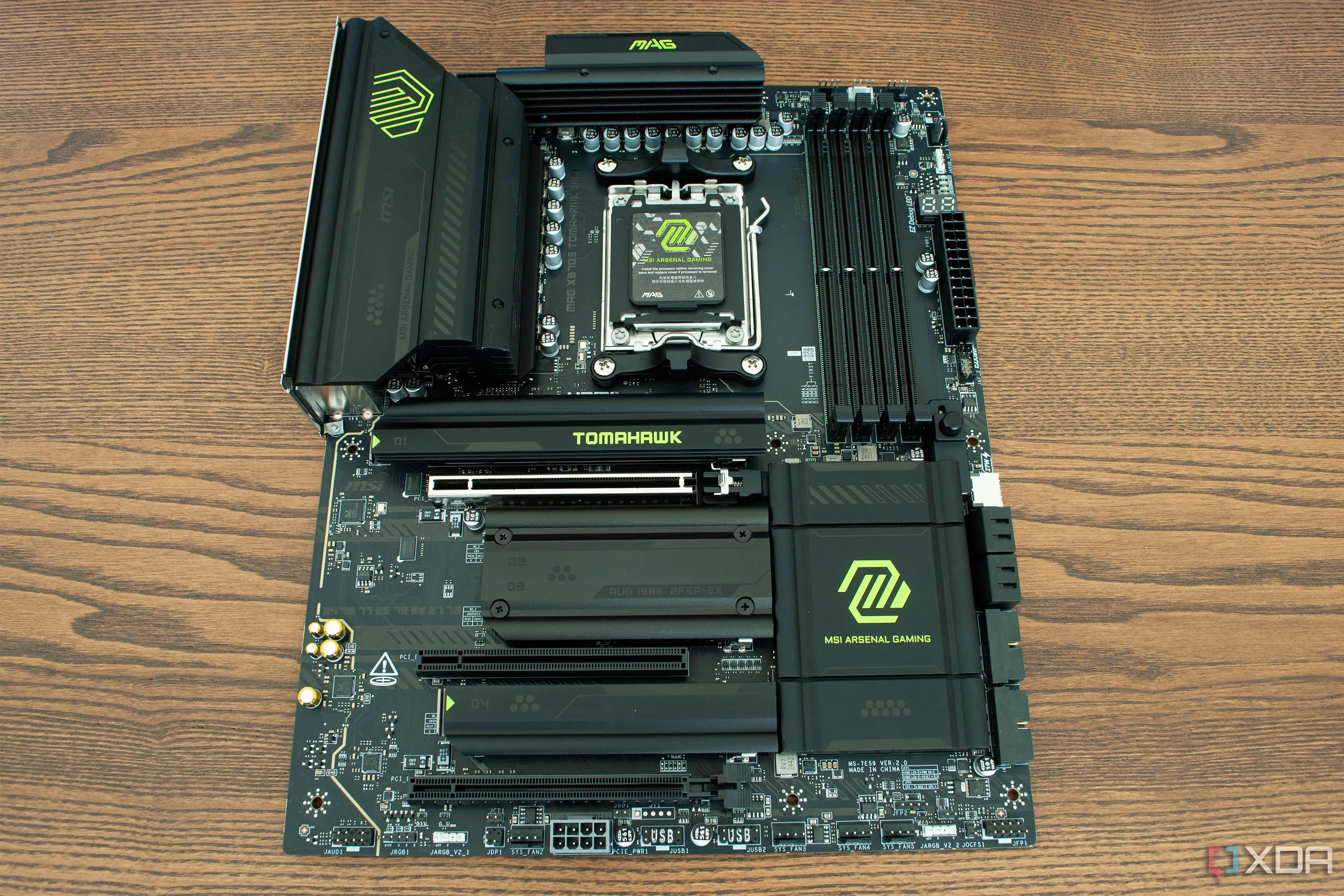 Image default