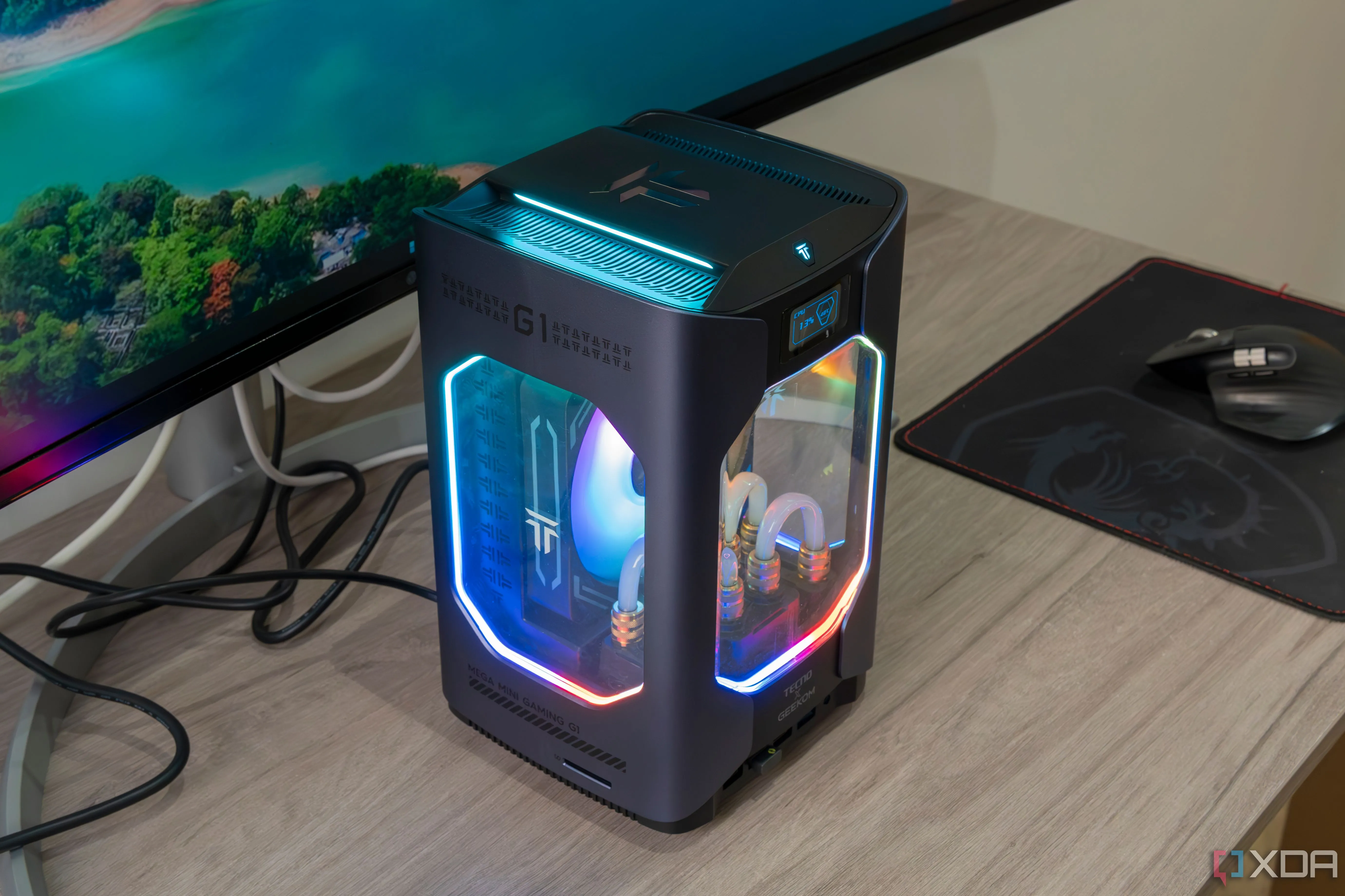 Image default