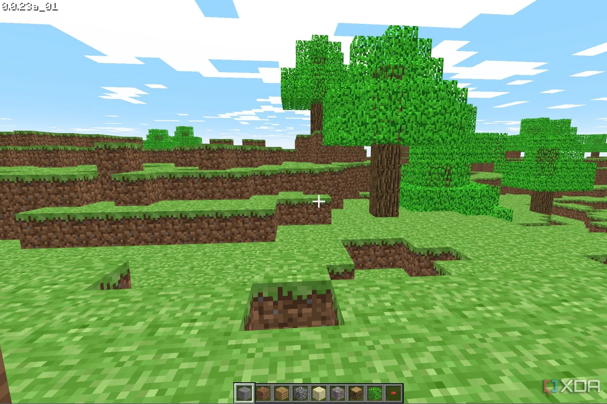 Minecraft Classic phiên bản gốc đang chơi trong trình duyệt web với đồ họa khối quen thuộc