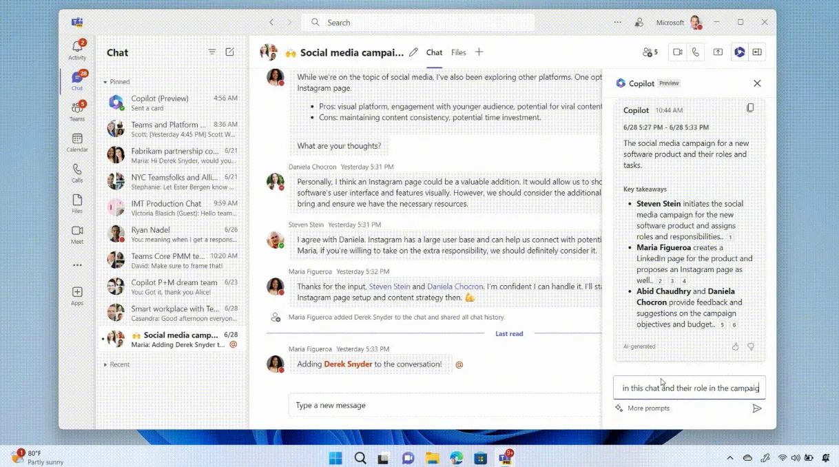 Minh họa giao diện trò chuyện trong Microsoft Teams với các tùy chọn phản ứng emoji