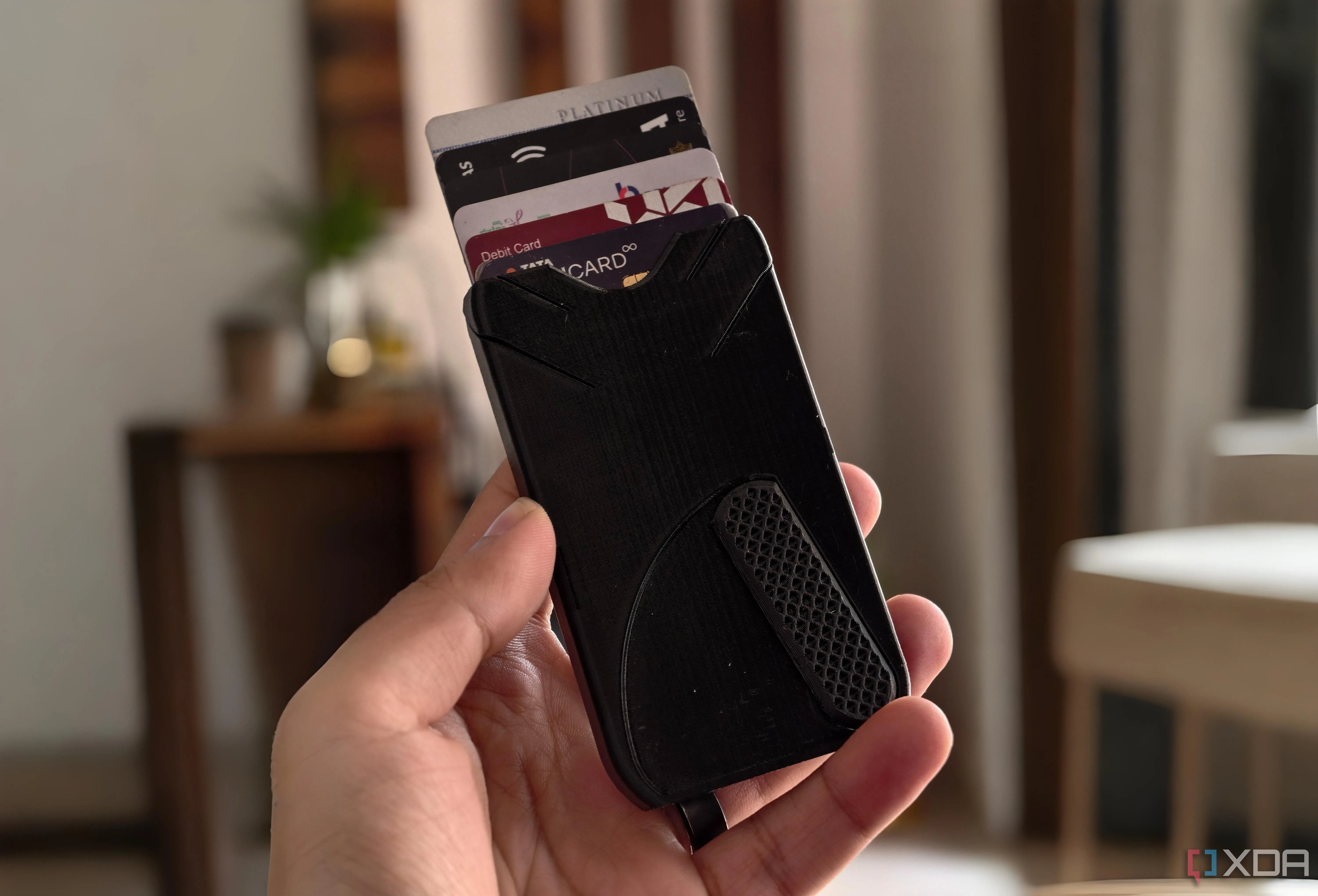 Mô hình ví in 3D với thiết kế độc đáo và khe đựng AirTag