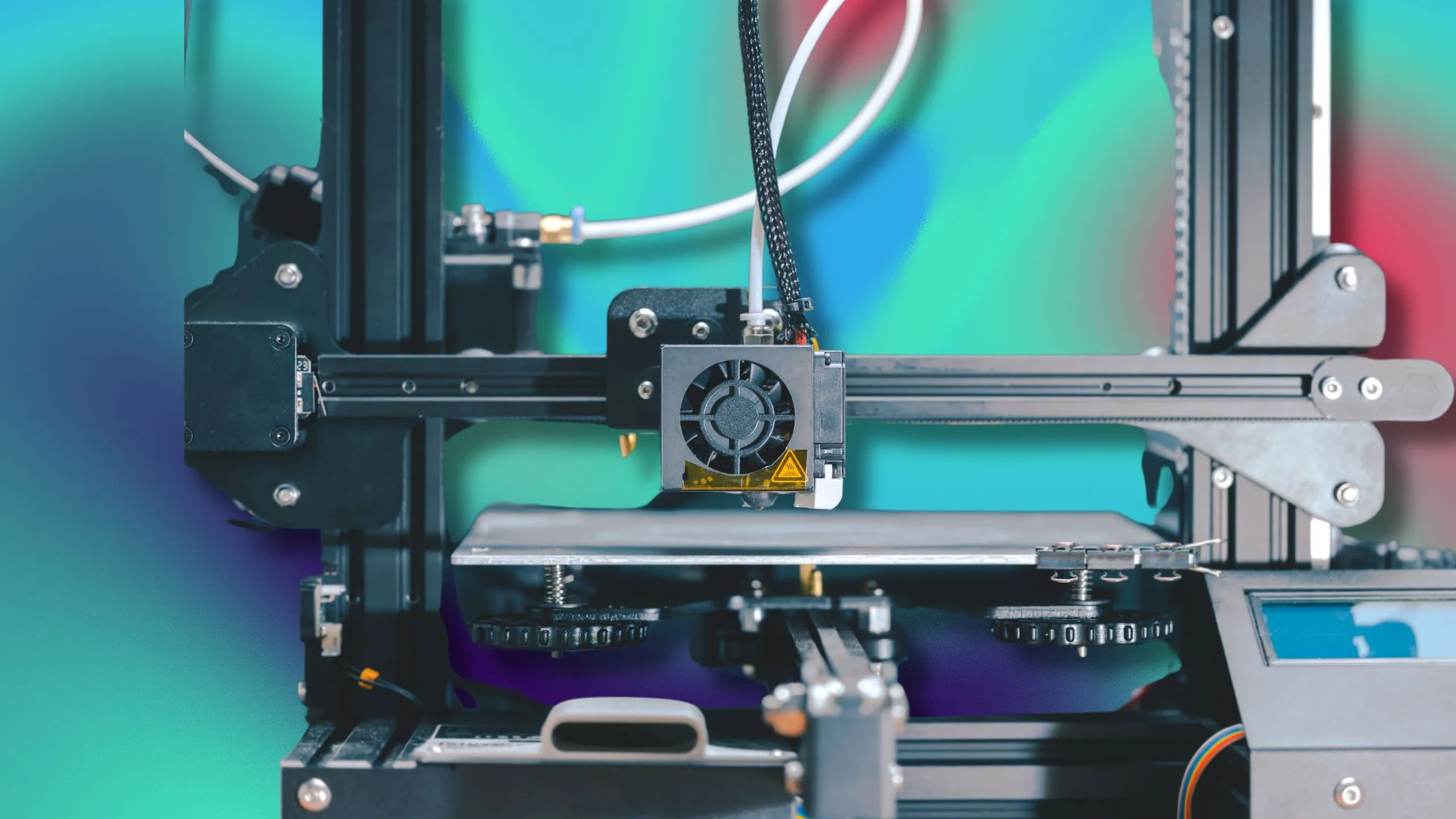 Một bộ sưu tập các công cụ và tiện ích gia đình được in 3D thay vì mua