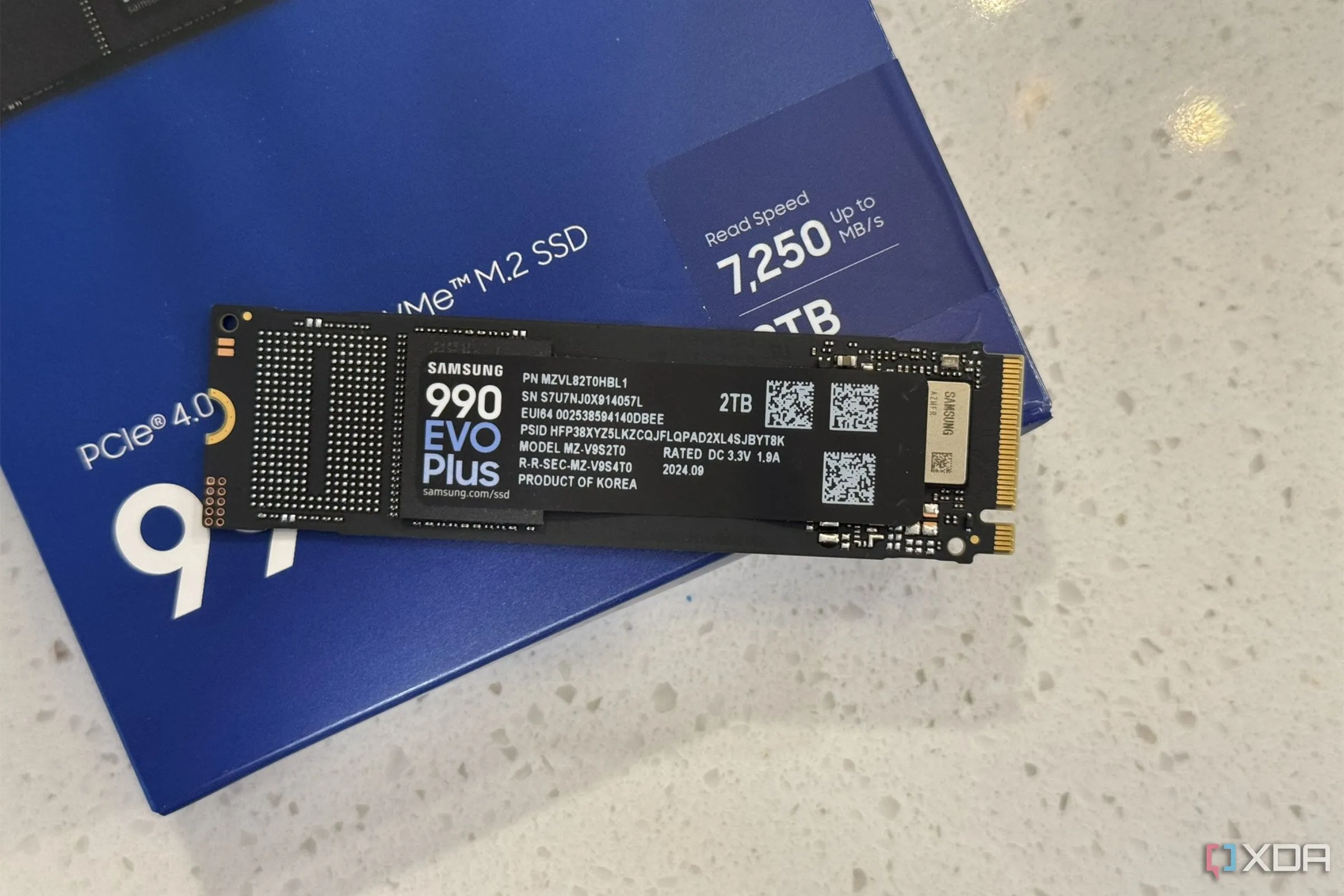 Ổ cứng SSD NVMe Samsung 990 Evo Plus trên hộp, lựa chọn nâng cấp hiệu suất gaming