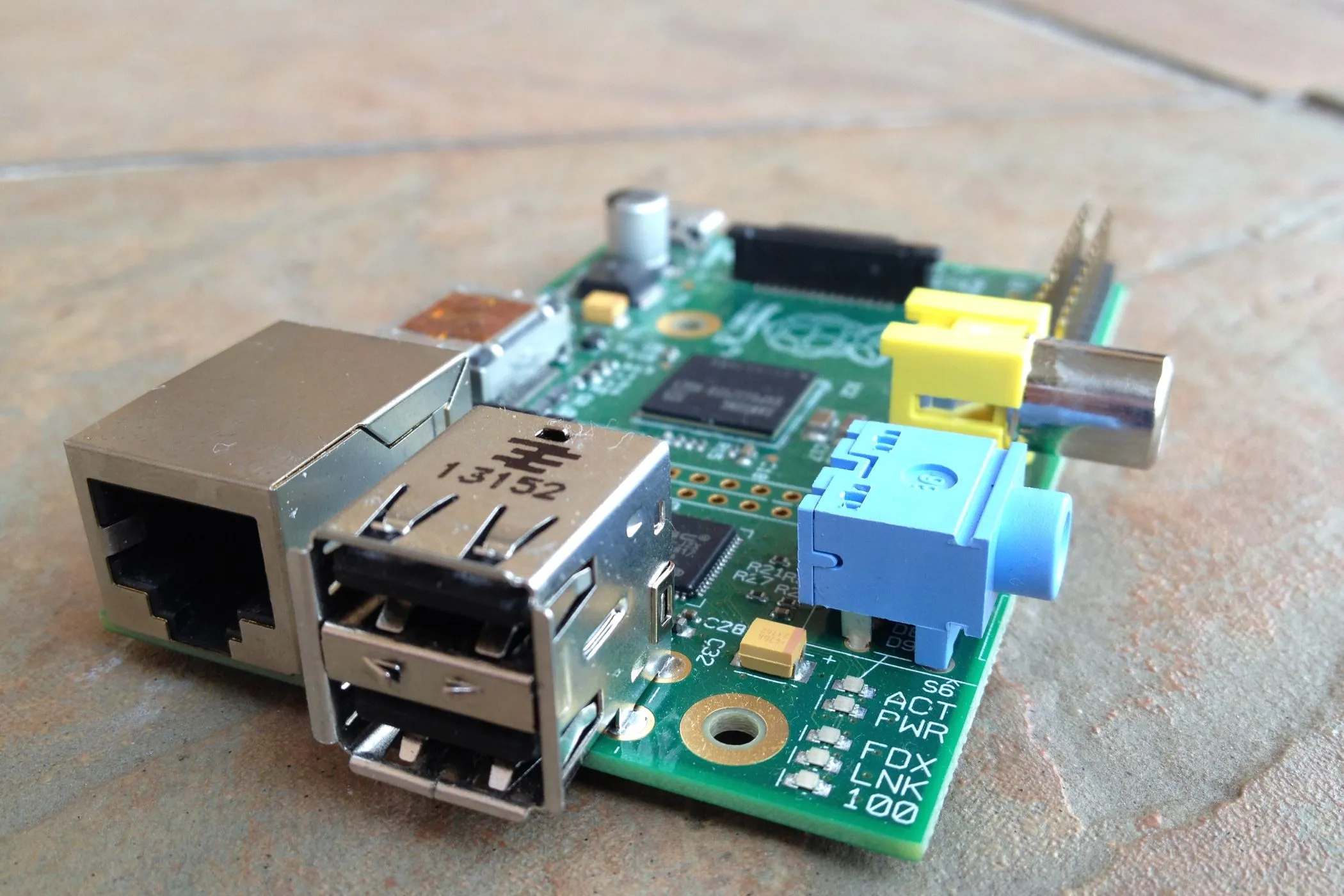 Raspberry Pi Model B, nền tảng lý tưởng để tự host phần mềm quản lý mật khẩu