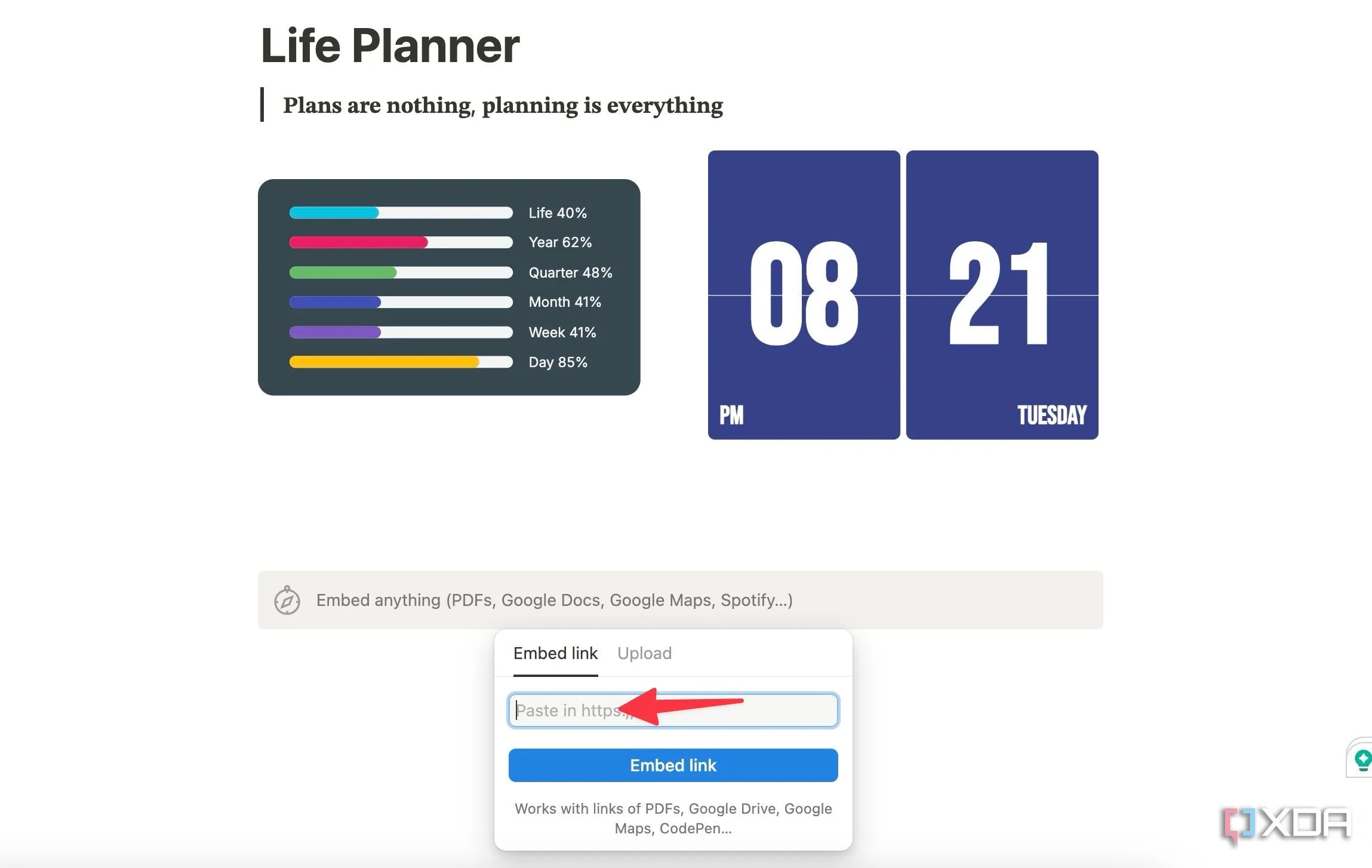 Thanh lệnh nhúng trong Notion để thêm widget hoặc nội dung bên ngoài