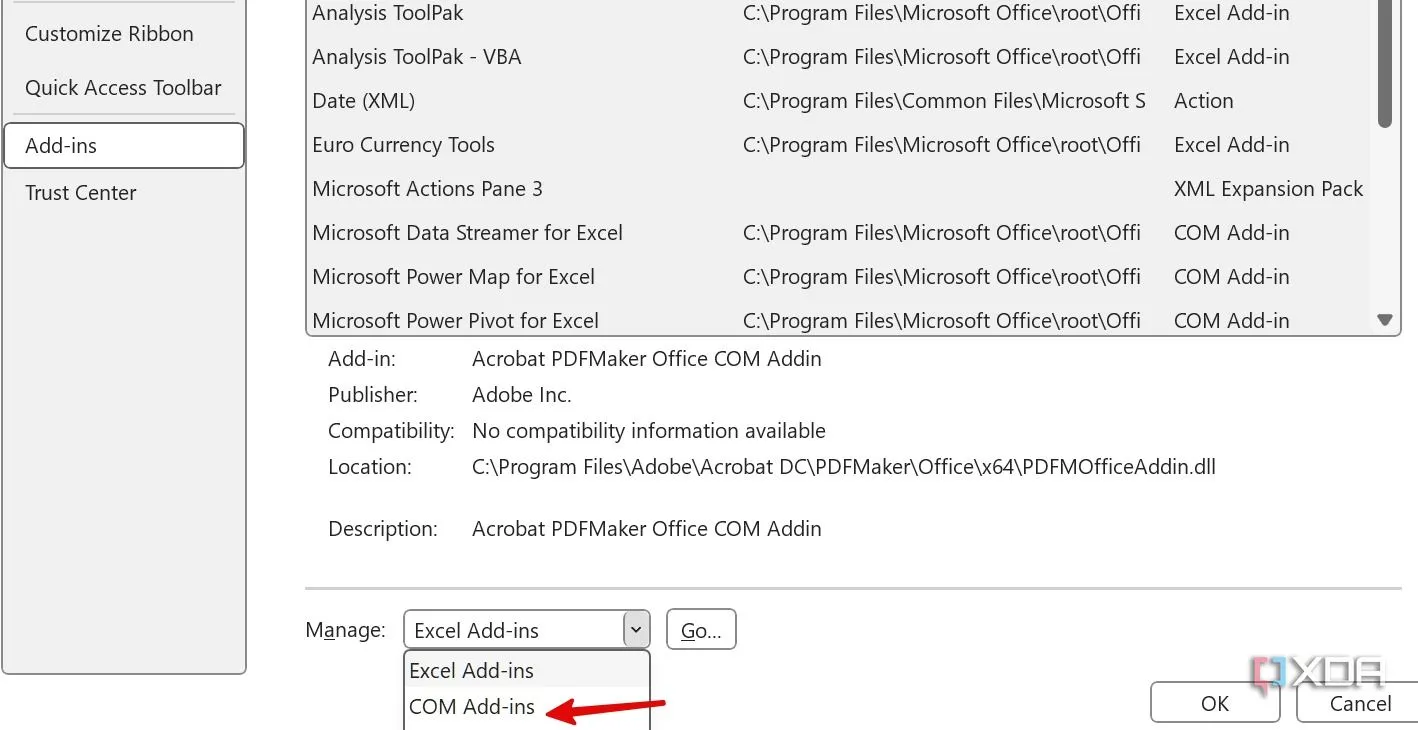Truy cập Add-ins và chọn COM Add-ins trong Excel