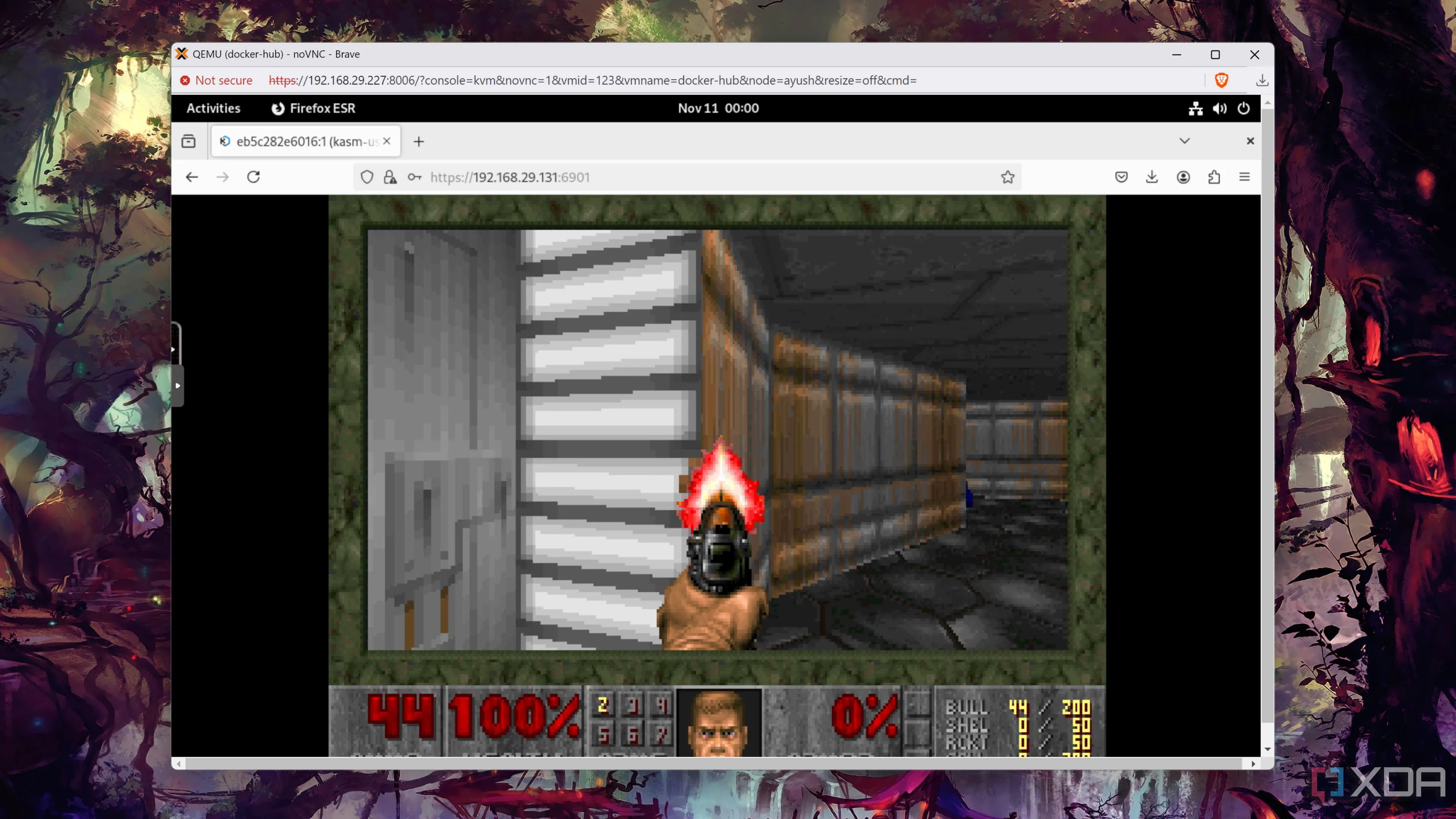 Tựa game FPS kinh điển DOOM đang chạy bên trong một Docker container, thể hiện khả năng tương thích rộng của game