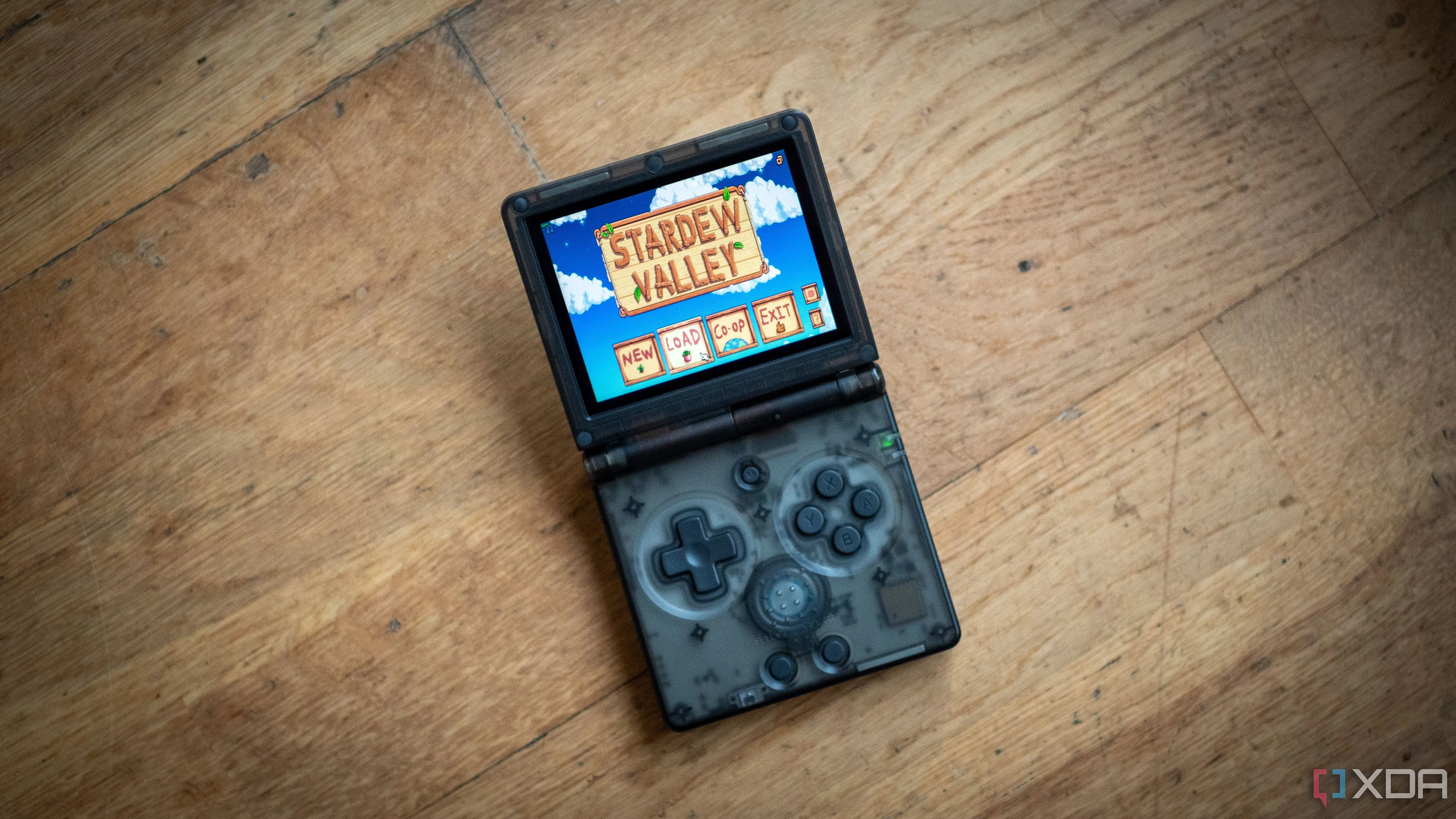Tựa game Stardew Valley chạy mượt mà trên Anbernic RG35XXSP bằng Moonlight