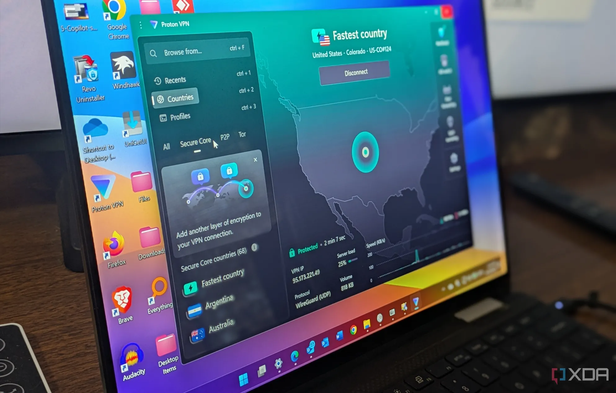 Ứng dụng Proton VPN đang chạy trên laptop